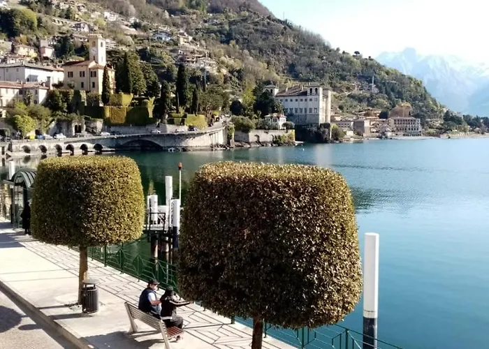 My Holidays - La Terrazza Sul Lago 公寓 *